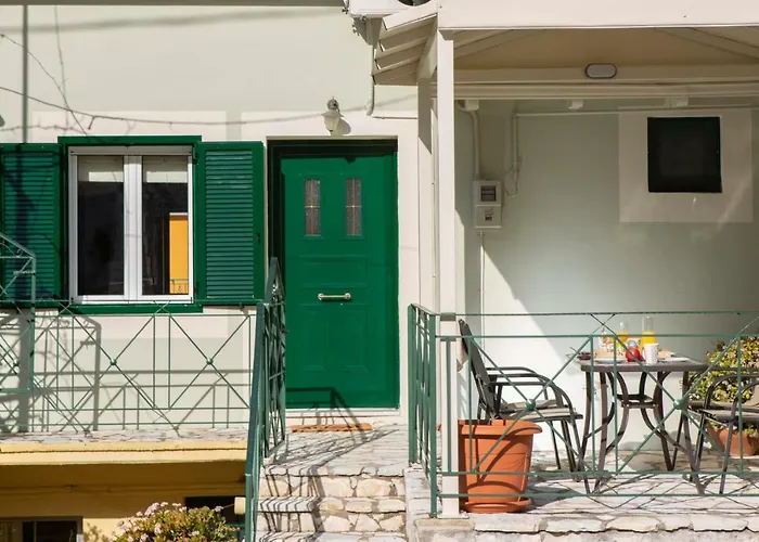 Dimitras Home